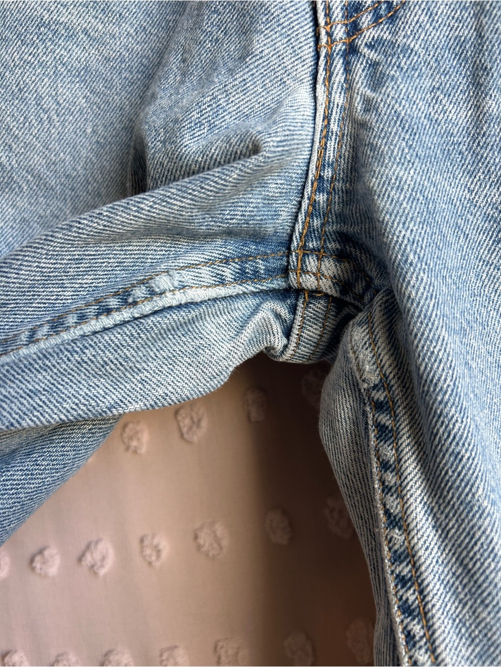 Levi’s Vintage Women’s Orange Tab 562 Student Loose Fit Sz 28x32 Light Wash - Picture 3 of 6